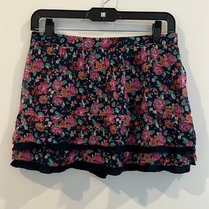 Abercrombie & Fitch Navy and Pink Floral Ruffle Miniskirt. Size S